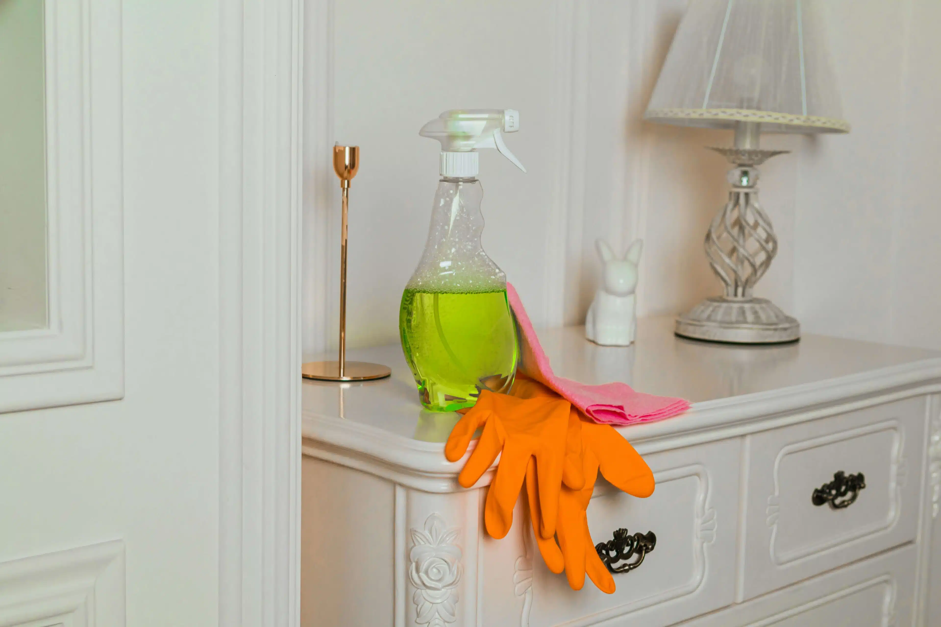 A decluttered, clean and tidy home